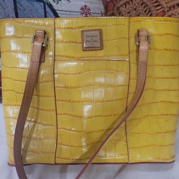 Dooney and Bourke Purse - Picture 3 of 3